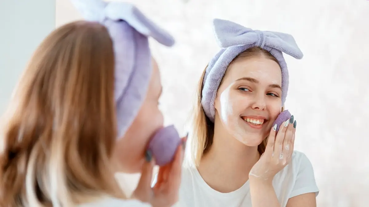 Basic skincare sederhana untuk mendapatkan kulit sehat, cerah, dan terawat.