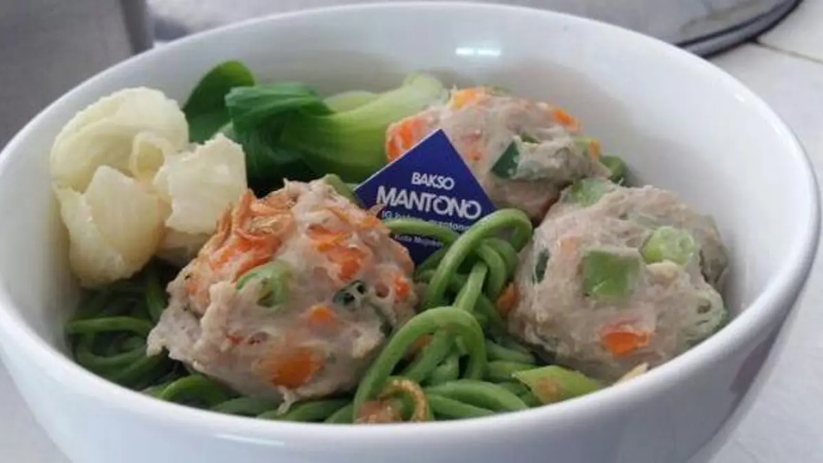 Bakso mantono.