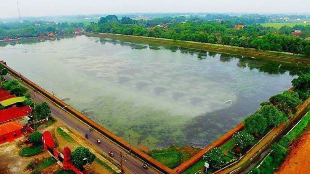 sejarah kolam segaran trowulan