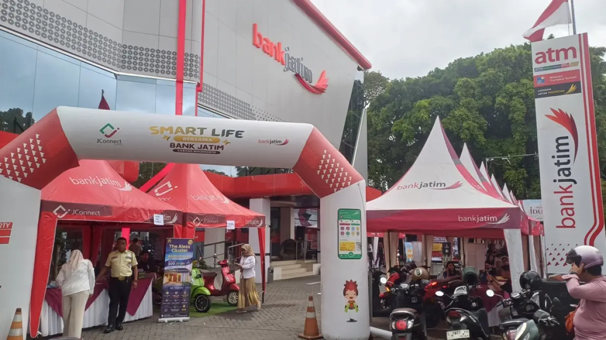 BAZAR: Bazar properti siap manjakan masyarakat Mojokerto Raya untuk mendapatkan hunian dan kendaraan yang diimpikan. (Dodik JPRM)