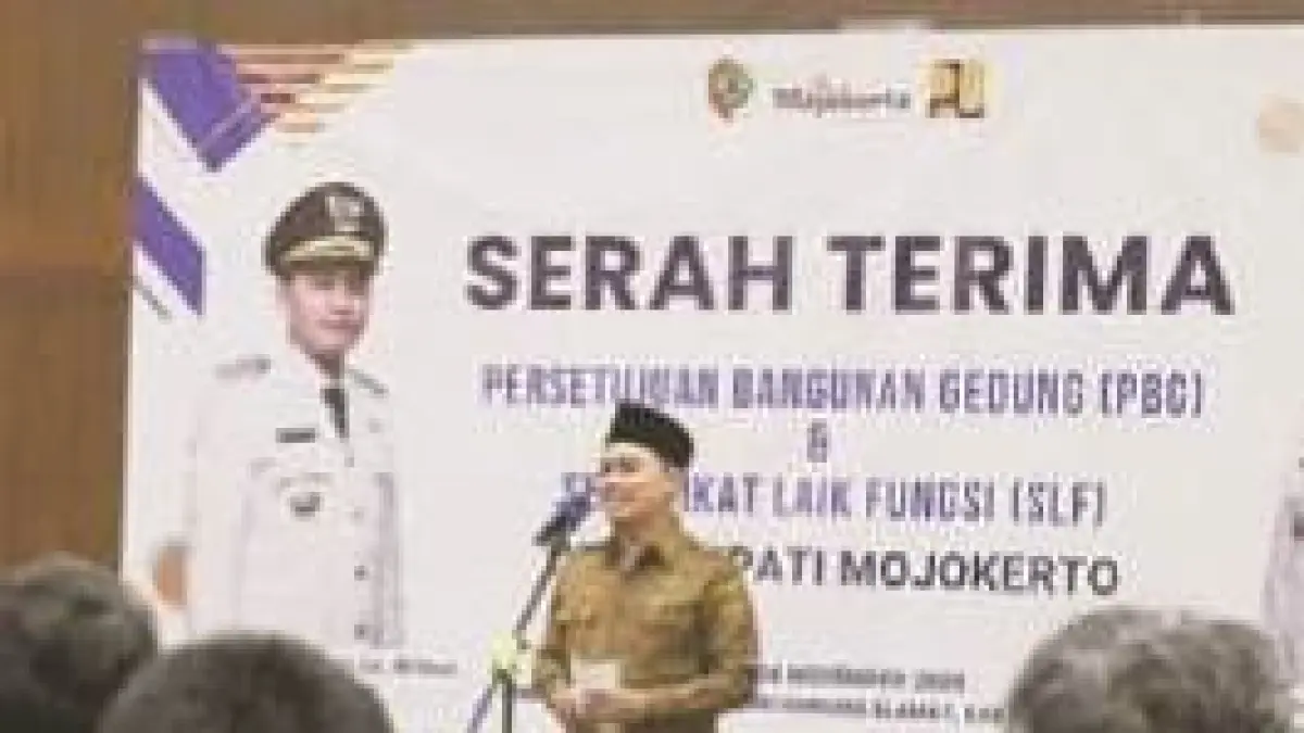 KEMUDAHAN PERIZINAN: Gus Bupati Mojokerto Muhammad Albarraa optimistis tren investasi di Kabupaten Mojokerto dapat tumbuh dan berkembang seiring penerbitan perbup Insentif dan Disintensif. (Dori JPRM)