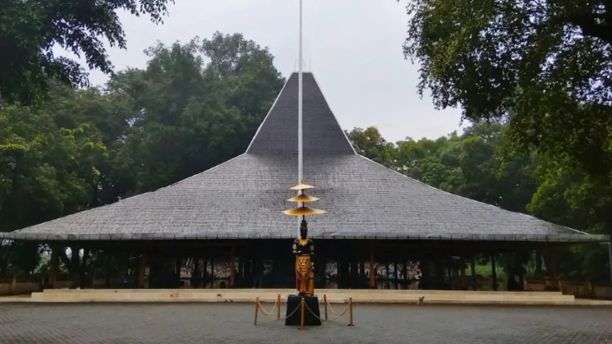 Pendopo Agung Trowulan: dari pusat kerajaan Majapahit hingga pusat budaya Mojokerto. Warisan sejarah yang terus hidup hingga sekarang