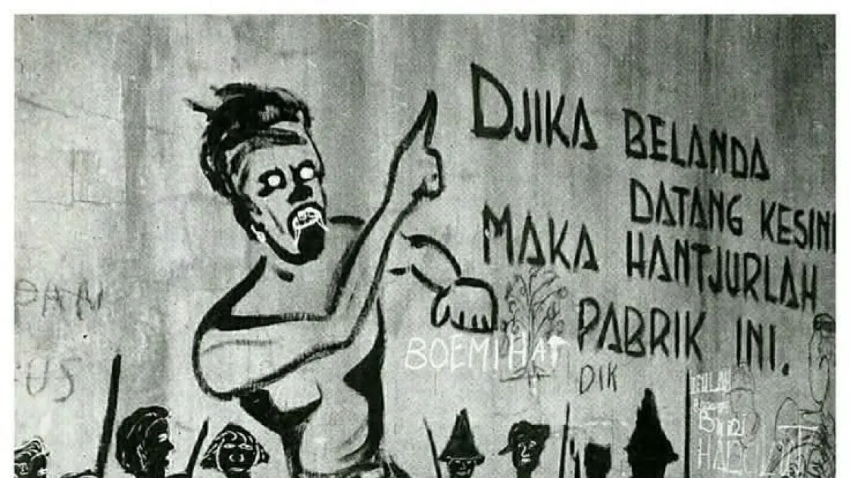 PERTAHANKAN KEMERDEKAAN: Mural di sebuah dinding pabrik tentang pesan pejuang untuk melakukan taktik bumi hangus agar bangunan tak dikuasai musuh.