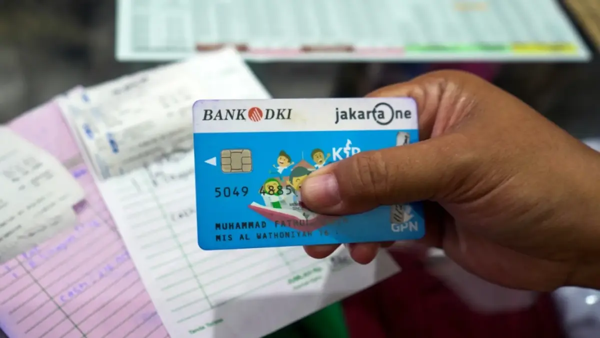 KJP Plus Mei 2026 belum cair hingga awal bulan. Pemerintah DKI jelaskan keterlambatan karena verifikasi data dan teknis sistem.