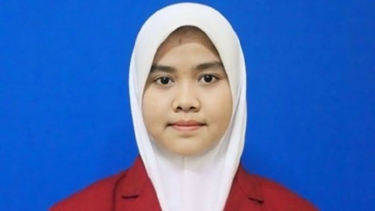 Zuhrotul Chabibah, Mahasiswa Program Studi Administrasi Publik Universitas Muhammadiyah Sidoarjo. 
