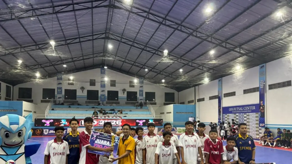 BIBIT UNGGUL: Siswa SMPN 2 Mojokerto saat menjuarai beberapa kompetisi di tingkat provinsi maupun nasional.  