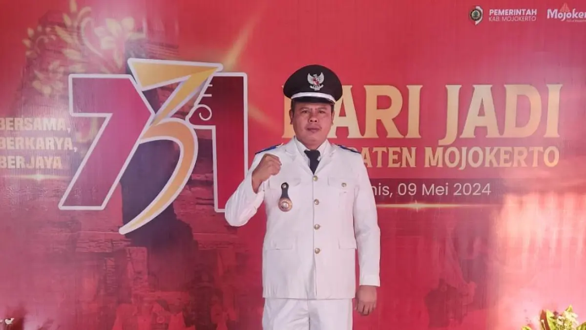 Kepala Desa Jabontegal Nur Rohmad 