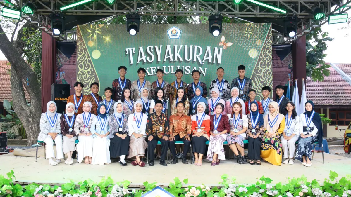 SMAN 1 Mojokerto lepas ratusan siswa dengan segudang prestasi