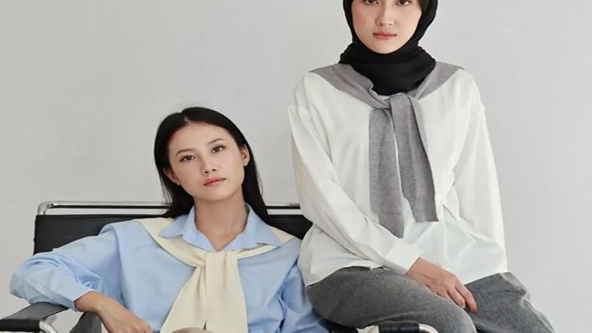 Outfit yang tepat dapat meningkatkan rasa percaya diri, memberi kesan professional, hingga membuat seseorang lebih nyaman saat beraktivitas.