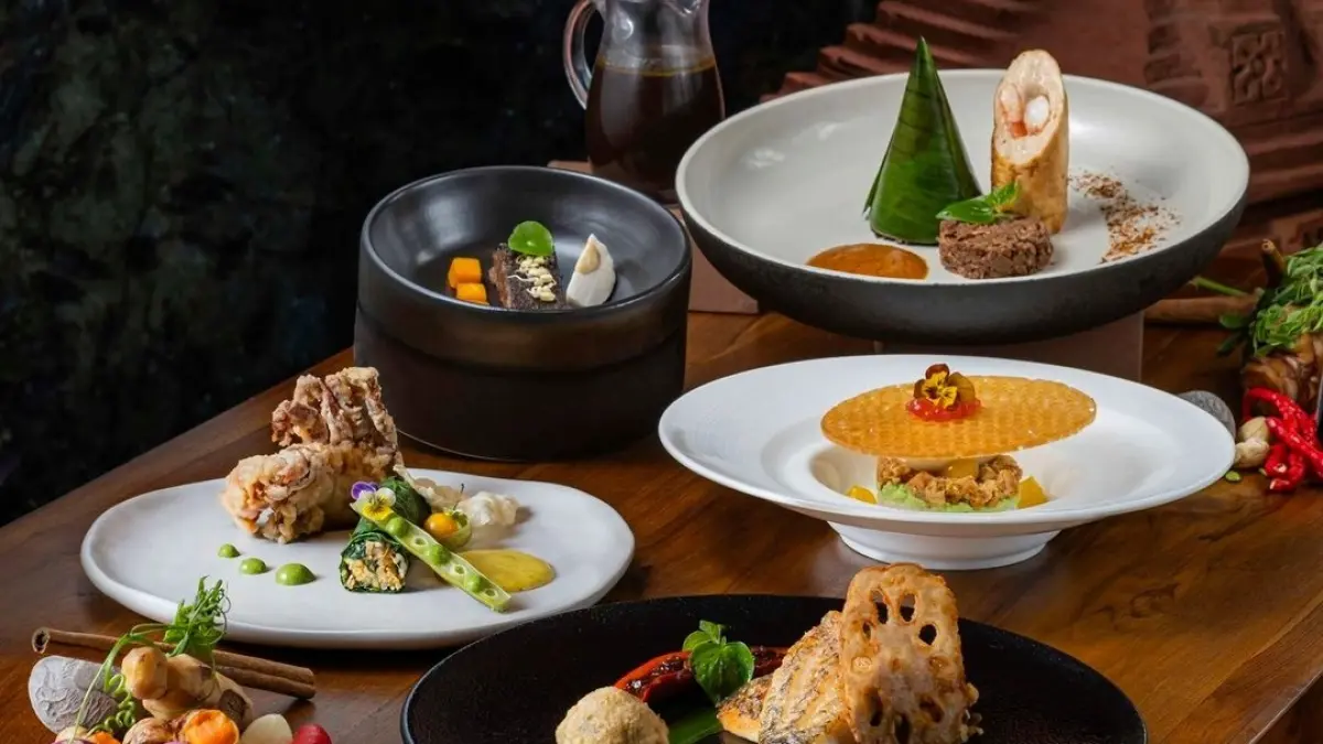 WARISAN NUSANTARA: Instalasi kuliner khas Kerajaan Majapahit berupa bahan pangan tradisional kaya rempah di hotel The Apruva Kempinski Bali. (dok Kempinski Hotels for JPRM)