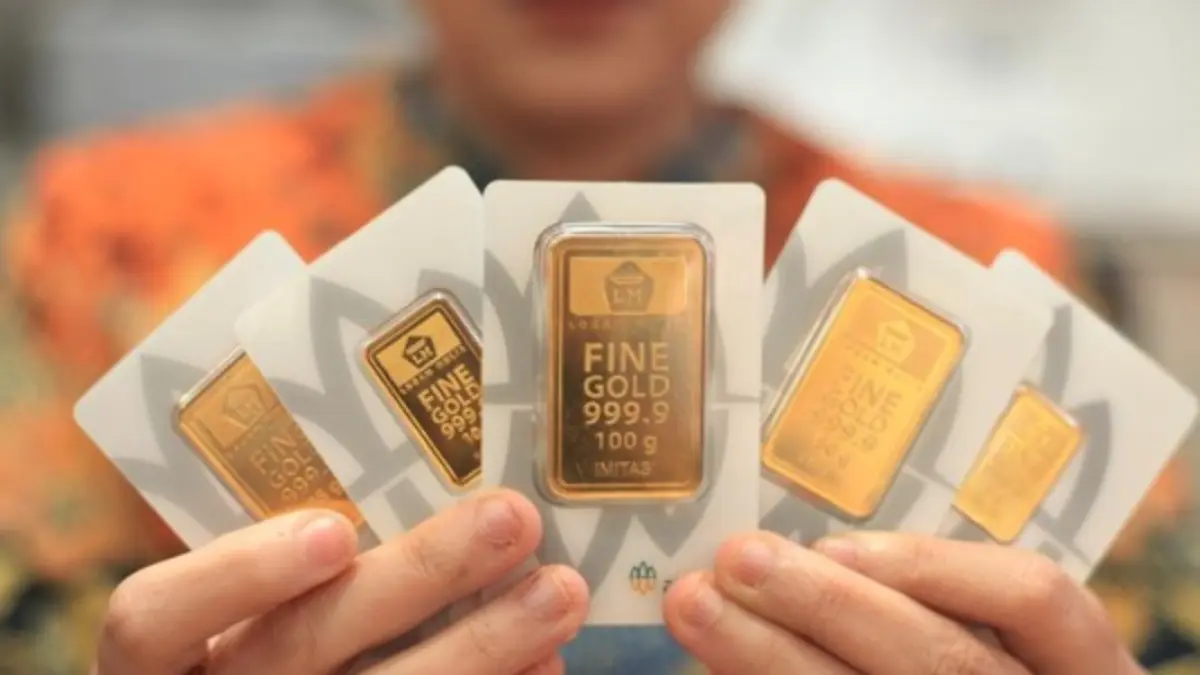 Harga emas Antam hari ini stabil di Rp2,799 juta per gram. Buyback Rp2,609 juta.