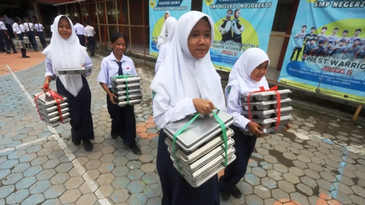 Liburnya sejumlah Satuan Pelayanan Pemenuhan Gizi (SPPG) di Kota Mojokerto akibat kendala pencairan dana dari Badan Gizi Nasional (BGN) mendapat sorotan dari Komnas Perlindungan Anak (PA) Jatim.