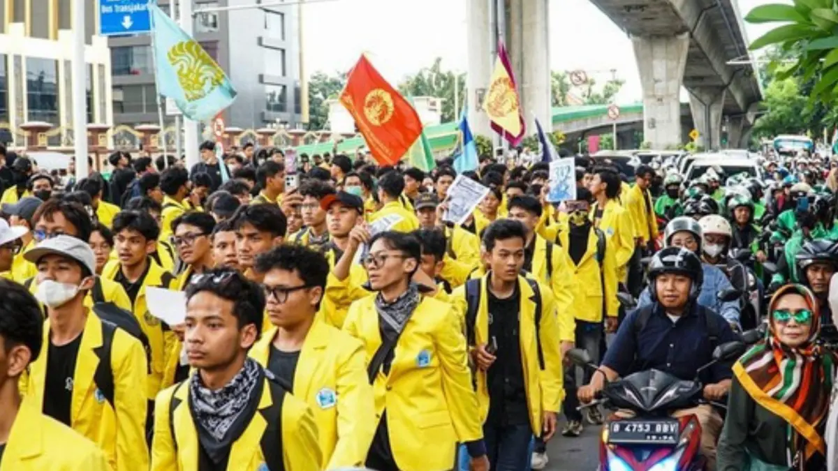 12 Juni 2026: Bundaran HI penuh suara perubahan.