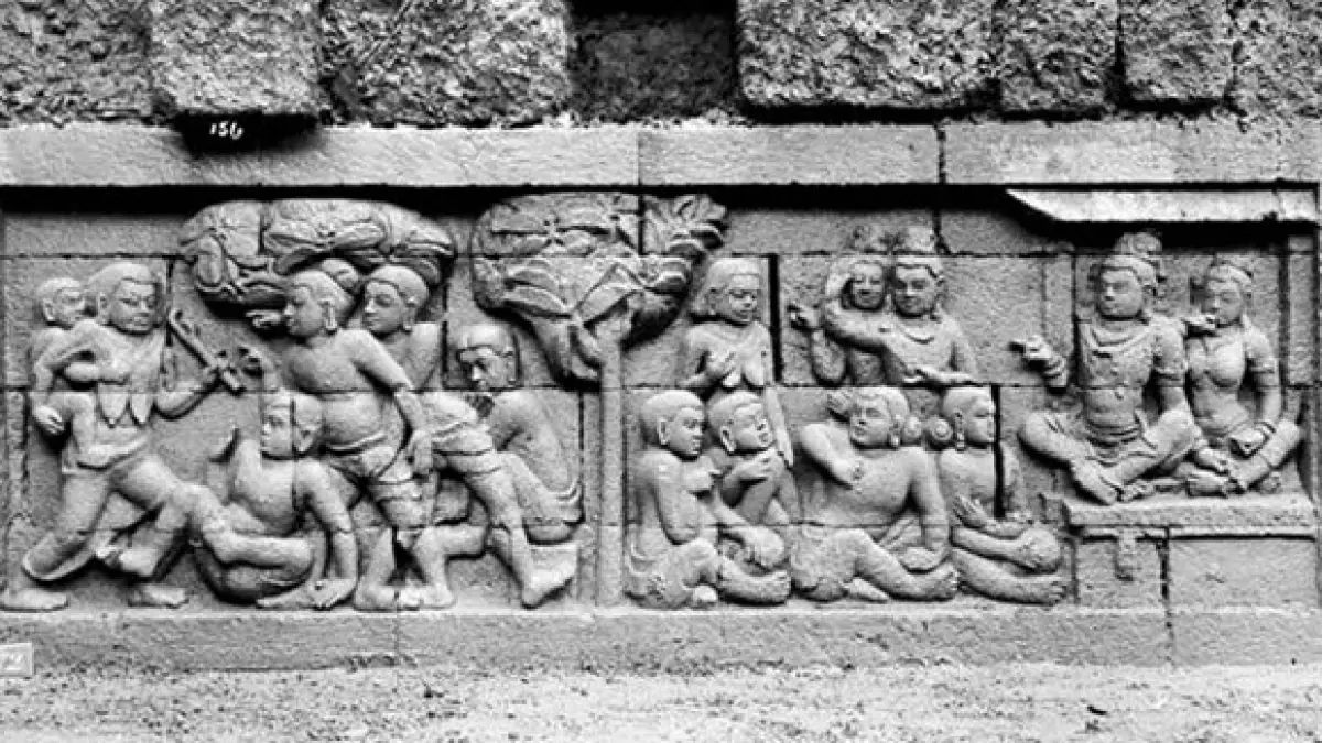 PERADILAN KUNO: Cerita seorang perempuan mengadu kepada pengadilan setelah diganggu gerombolan pemuda di Relief Karmawibhangga Candi Borobudur, Jawa Tengah. (dok balai konservasi borobudur for JPRM)