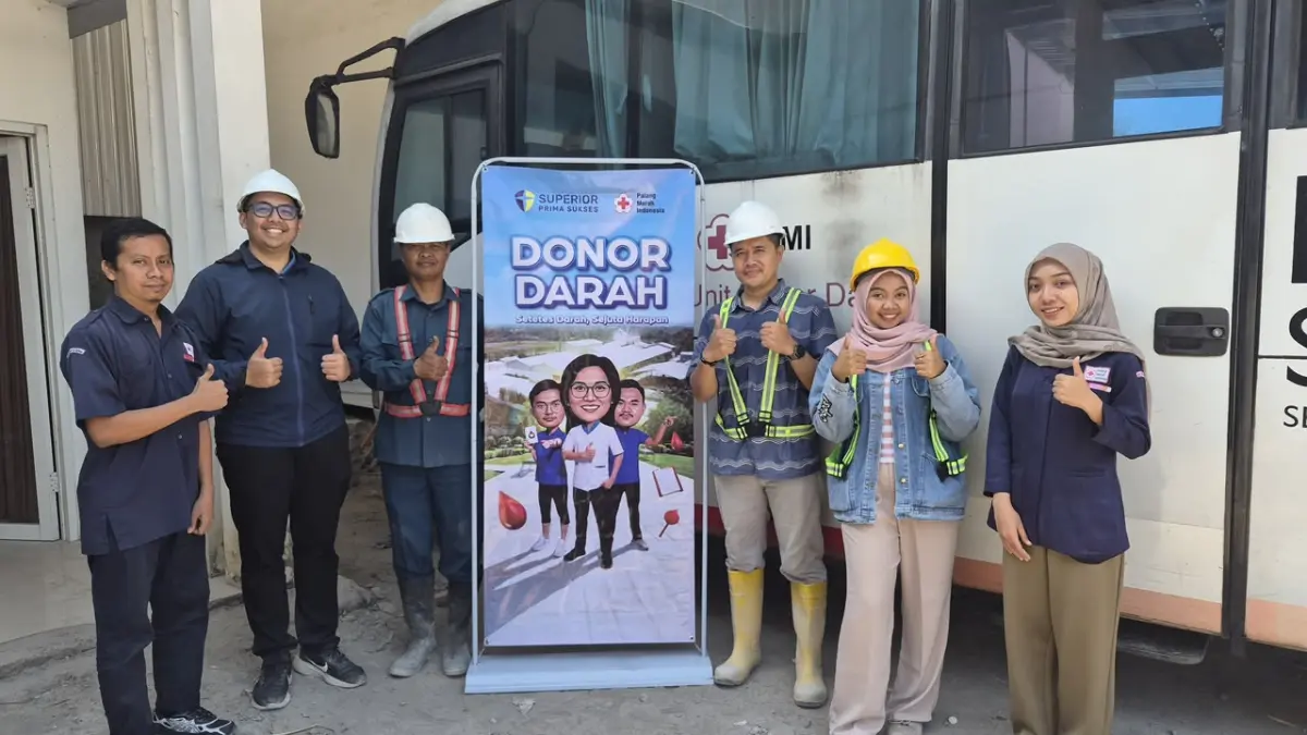 PT Superior Prima Sukses Tbk (BLES) produsen Bata Ringan Blesscon Plant 1 Mojokerto menggelar kegiatan donor darah bagi karyawan bekerja sama dengan Palang Merah Indonesia (PMI) Kabupaten Mojokerto