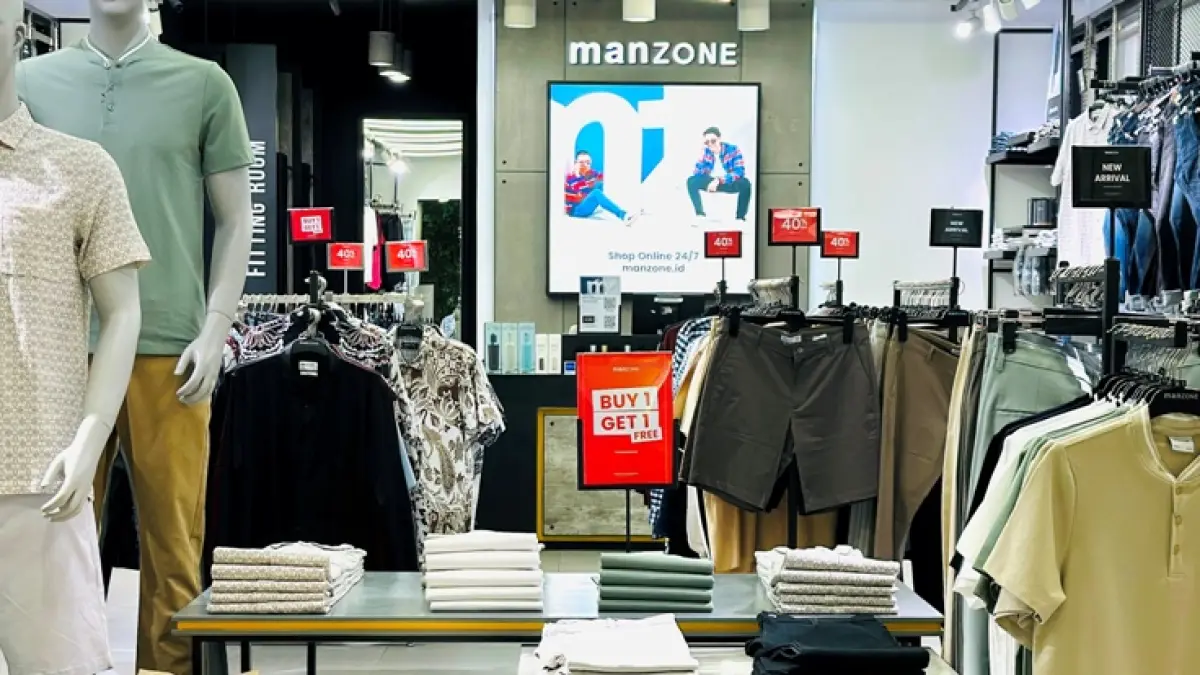 PILIHAN: Berbagai pilihan fashion untuk kaum hawa yang ingin tampil keren dan stylish.
