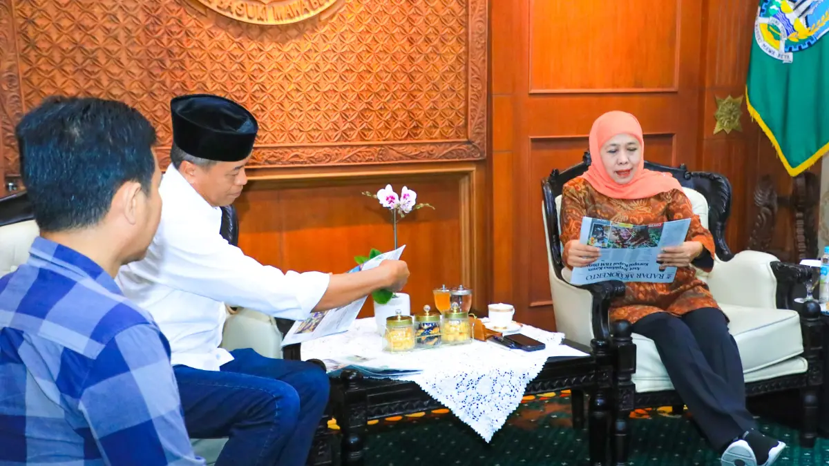 Gubernur Khofifah saat menerima audiensi Jawa Pos Radar Mojokerto di gedung Grahadi, Surabaya, Senin (6/7). (dok Biro Adpim Setdaprov Jatim for JPRM)
