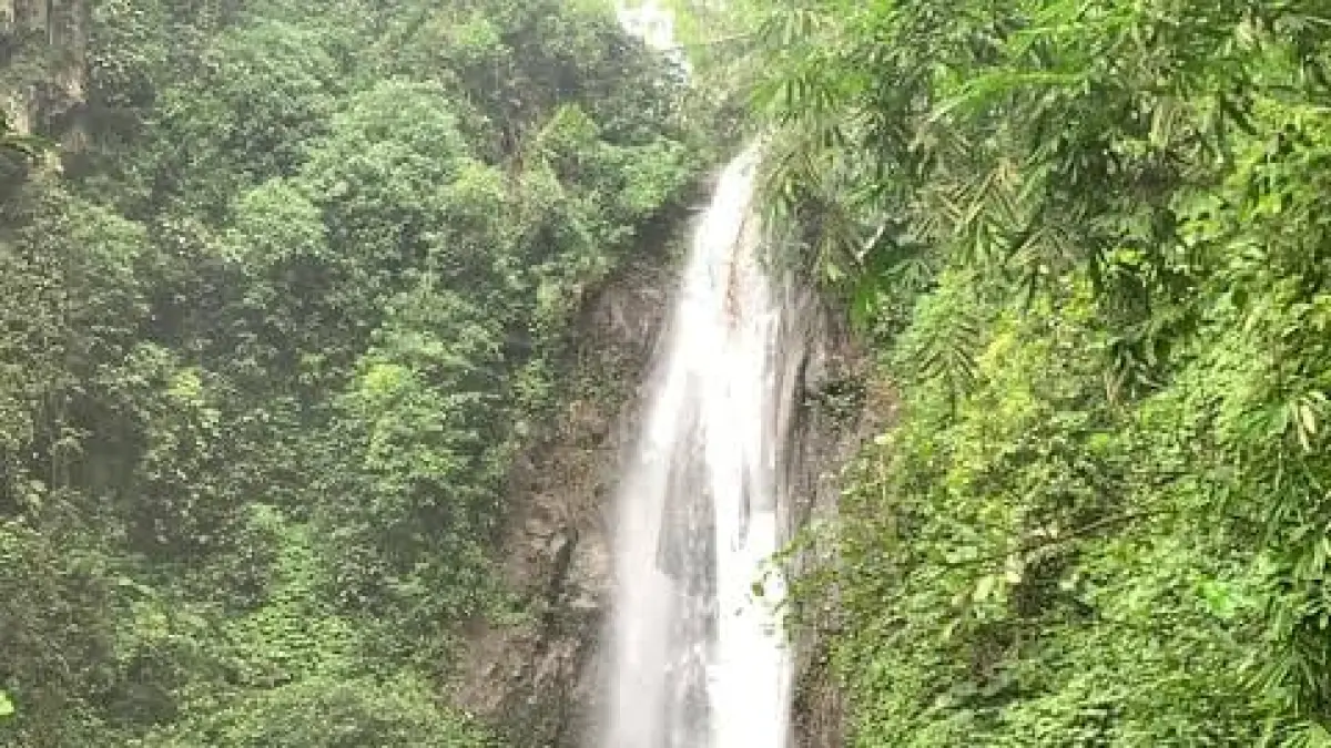 Pesona keindahan Air Terjun Coban Canggu yang memanjakan mata dengan keindahan alami