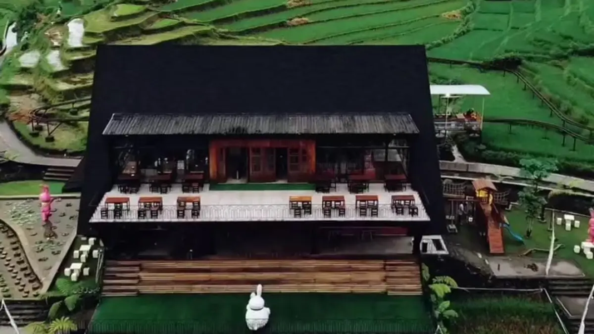 Asmaraloka villa dan resto Trawas