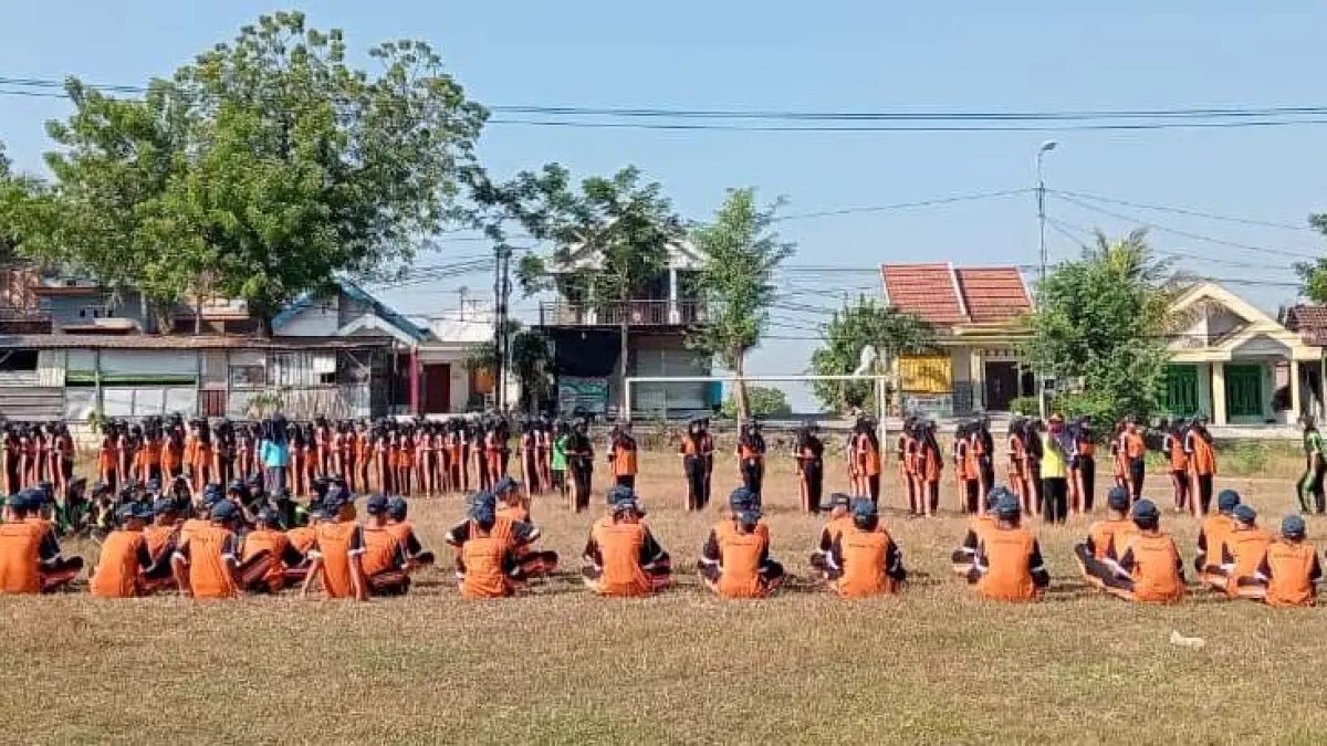 MASA PENGENALAN: Siswa baru SMPN 1 Dawarblandong, Kabupaten Mojokerto mengikuti kegiatan MPLS 2026. (dok SMPN 1 Dawarblandong for JPRM)