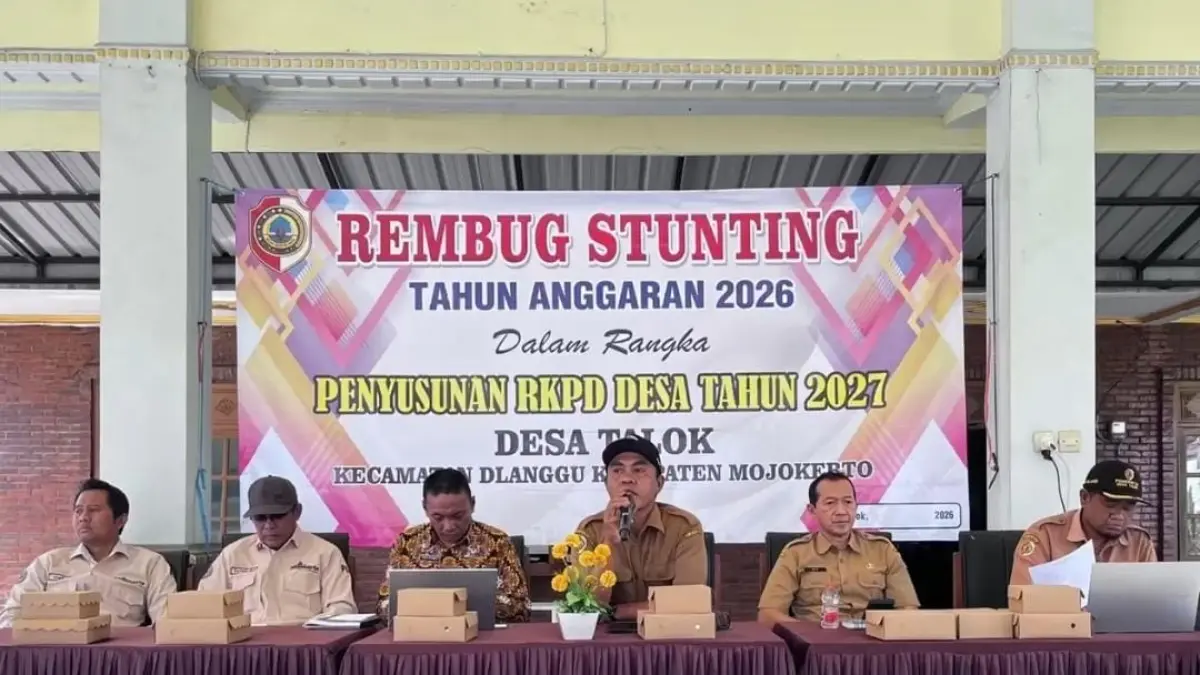 SINERGI:&nbsp;Kepala Desa Talok Khoirul Anwar saat memberikan sambutan dalam kegiatan Rembug Stunting Tahun Anggaran 2026 untuk penyusunan RKP Desa Talok 2027.