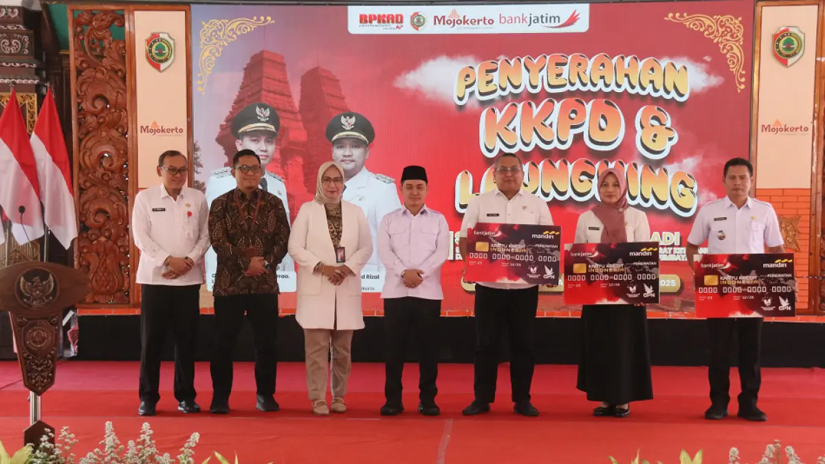 ANDIL: Bank Jatim Cabang Mojokerto sebagai penyedia KKPD untuk transaksi nontunai seluruh OPD. 