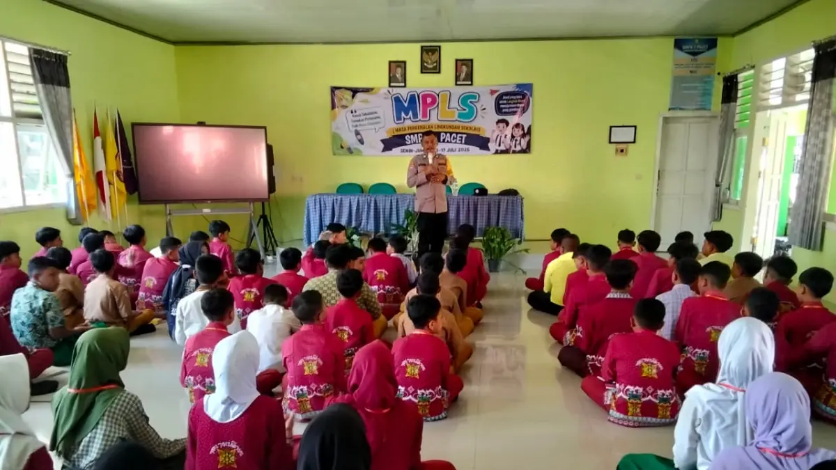 SIAP BELAJAR:&nbsp;Siswa baru SMPN 2 Pacet, Kabupaten Mojokerto mengikuti kegiatan MPLS Ramah 2026 .