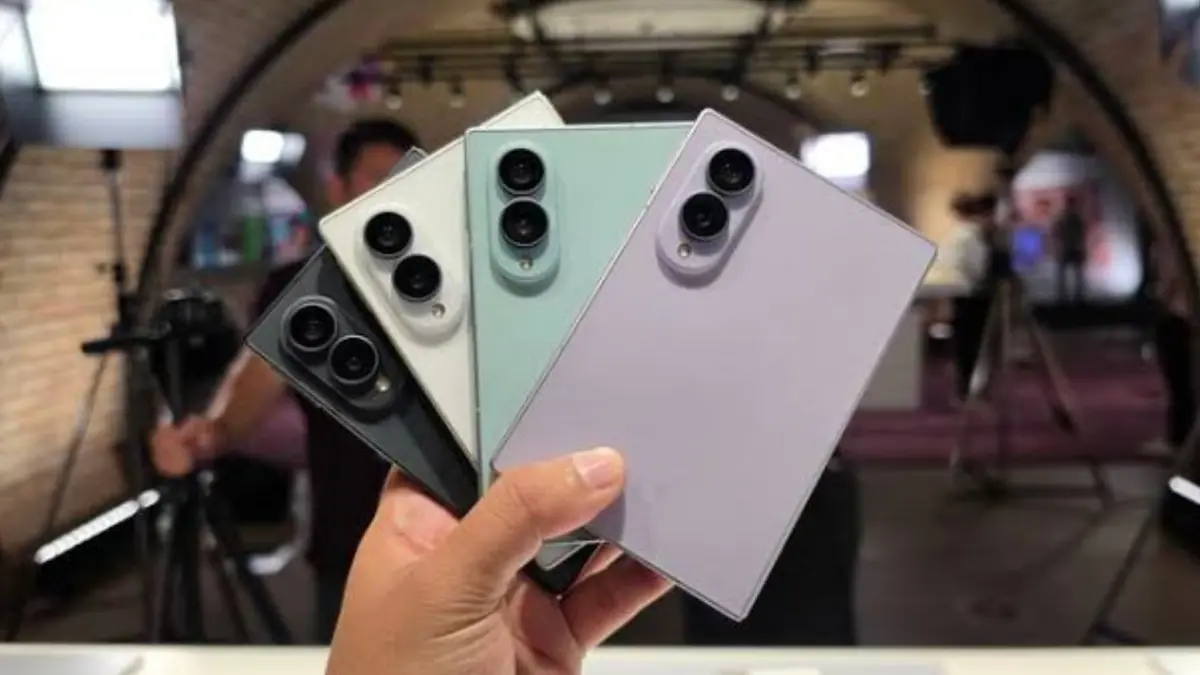 Desain premium, performa maksimal. Kenali Samsung Galaxy Z Fold 8!