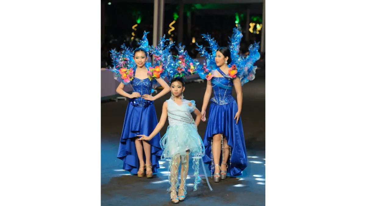 Azalea Mauren Achmad.