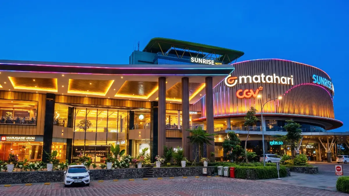 MEGAH: Sunrise Mall 1 dan Sunrise Mall 2 Mojokerto yang tampak megah dan kokoh.