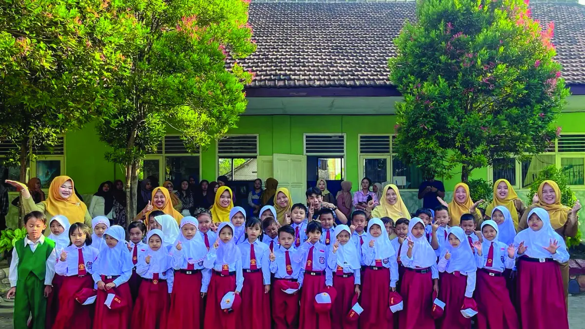 NYAMAN: Para siswa baru diajak menjalani MPLS yang ceria dan menyenangkan di SDN Sidoharjo 2, Kecamatan Gedeg.