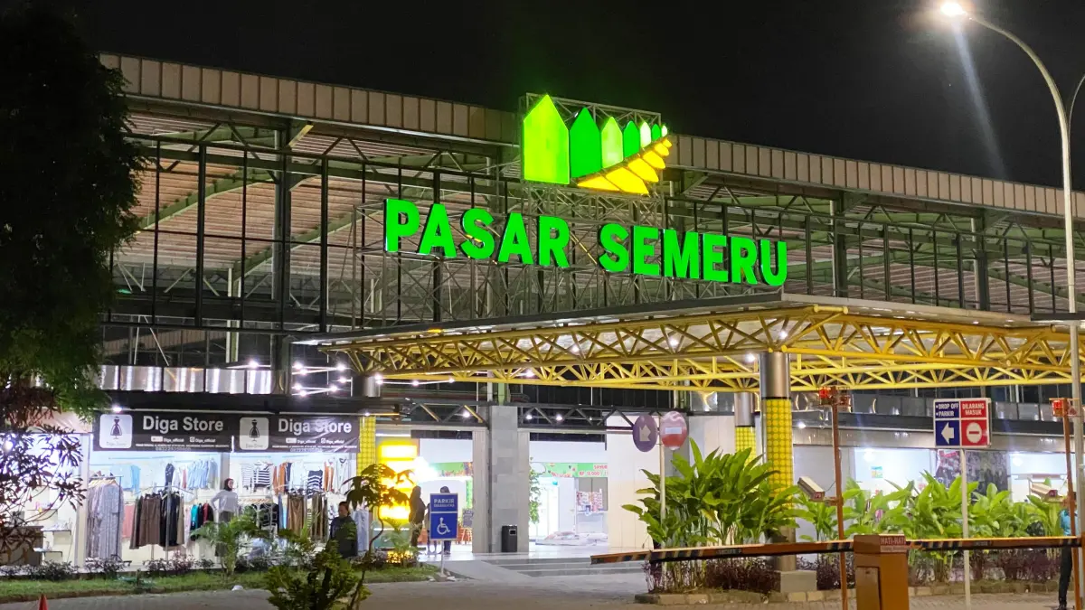 NYAMAN: Pasar Semeru yang nyaman dan bersih menunjang belanja makin betah.