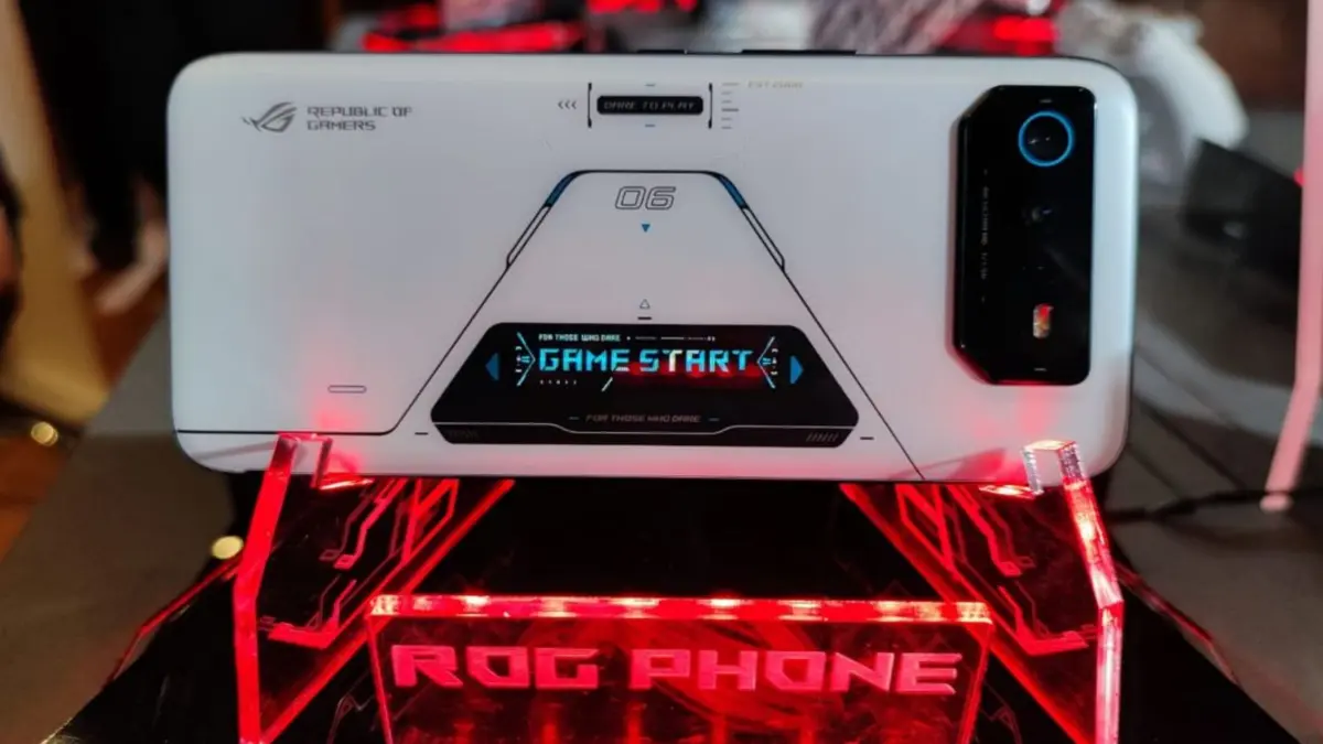 Cari HP gaming terbaik di 2026? Simak 5 smartphone gaming dengan performa kencang, spesifikasi gahar, dan harga terbarunya. Mana yang jadi pilihanmu?