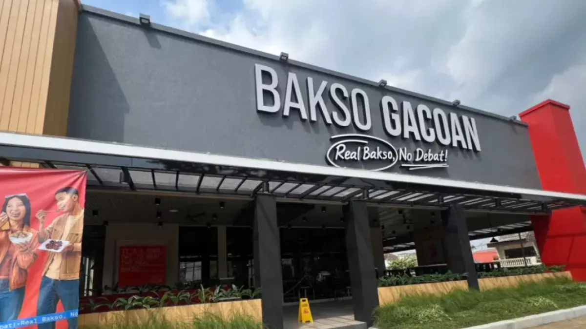 Grand Opening Bakso Gacoan di Malang! Sajian bakso super halus, urat, bakso bakar, hingga dessert manis. Promo makan gratis 29–31 Juli.