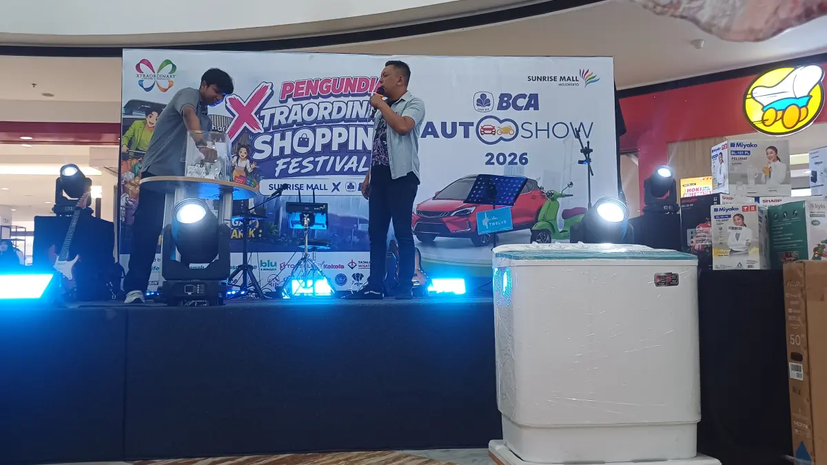 DIUNDI: Pengundian program belanja Xtraordinary Shopping Festival Tahap pertama diundi Sabtu(8/8) di Grand Atrium Sunrise Mall Mojokerto.