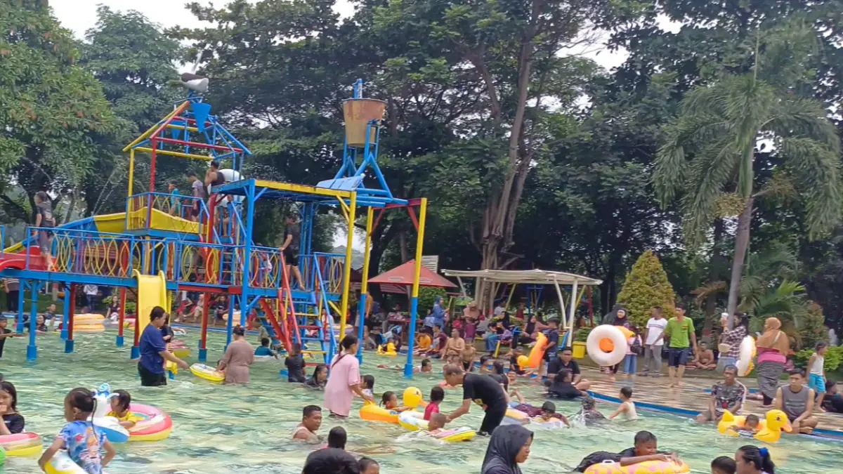 Wisata Air Balekambang, destinasi andalan kaum mendang-mending