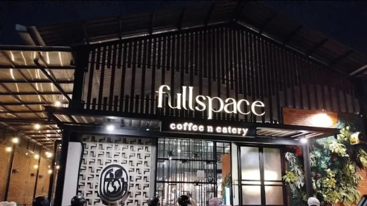 Cari tempat nongkrong nyaman di Mojokerto? Full Space Coffee & Eatery bisa jadi pilihan

&nbsp;