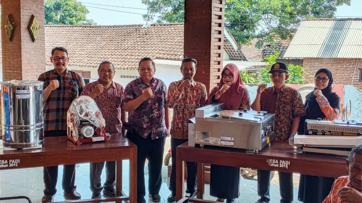TEPAT SASARAN: Peralatan yang dihibahkan kepada Poktan dan PKK Desa Padi. 