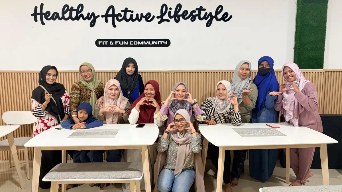 KERJA SAMA: Jajaran anggota Squad GJB dalam sebuah momen kebersamaan. (Dodik JPRM)