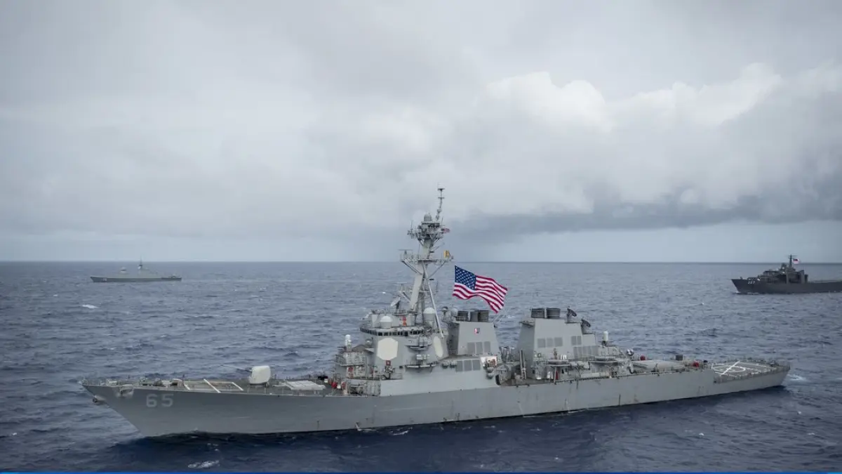 Kapal perusak AS USS Benfold mengalami mati listrik total selama empat hari di Laut China Selatan