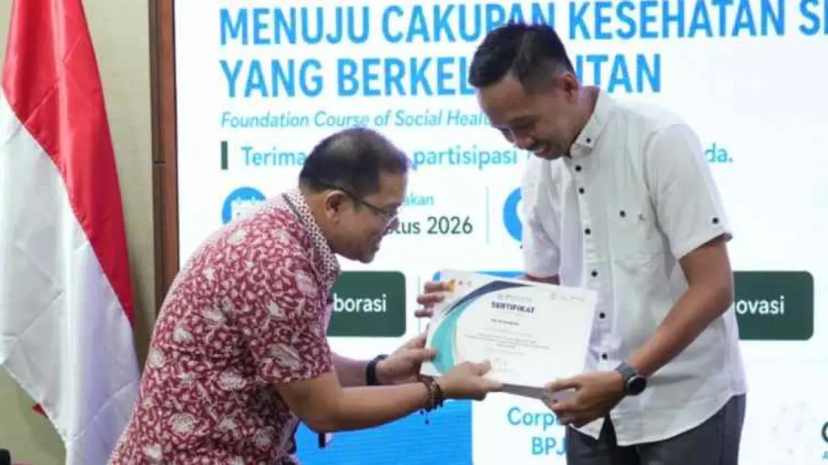 Arif&nbsp;Dewangga,&nbsp;Direktur&nbsp;RS&nbsp;Hasyim&nbsp;Asyhari&nbsp;yang&nbsp;merupakan&nbsp;peserta&nbsp;FISHI&nbsp;perwakilan&nbsp;wilayah&nbsp;BPJS&nbsp;Kesehatan&nbsp;Cabang&nbsp;Mojokerto,&nbsp;berhasil&nbsp;meraih&nbsp;Juara&nbsp;1&nbsp;Short&nbsp;Course&nbsp;Nasional&nbsp;JKN:FISHI.&nbsp;