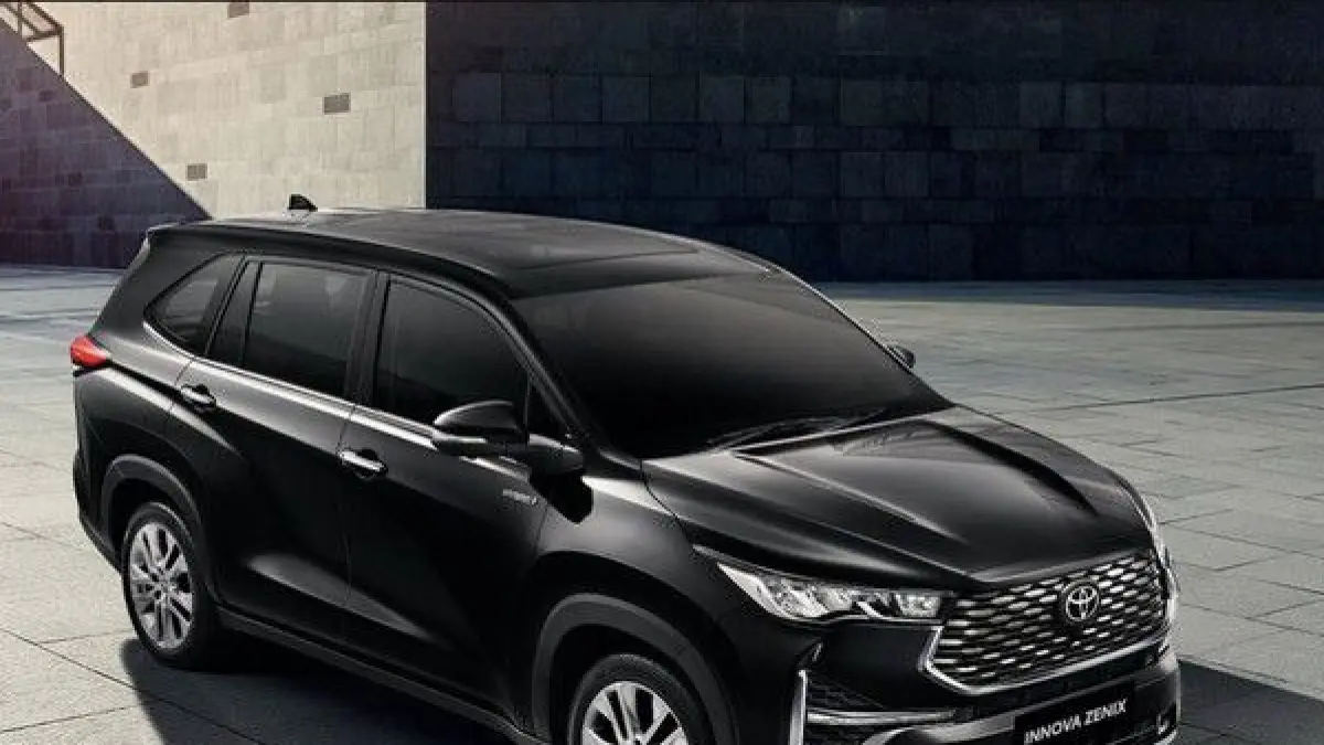 Toyota Innova Zenix tetap menjadi salah satu MPV di Indonesia