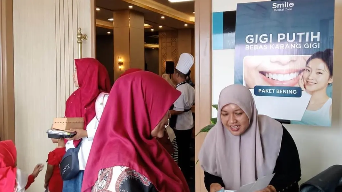 Smilo Dental Care, dokter gigi terkemuka di Mojokerto, turut berpartisipasi dalam acara Little Lunchbox Heroes yang digelar di Raden Wijaya Ballroom, Aston Mojokerto Hotel & Conference Center pada Jumat (28/8).