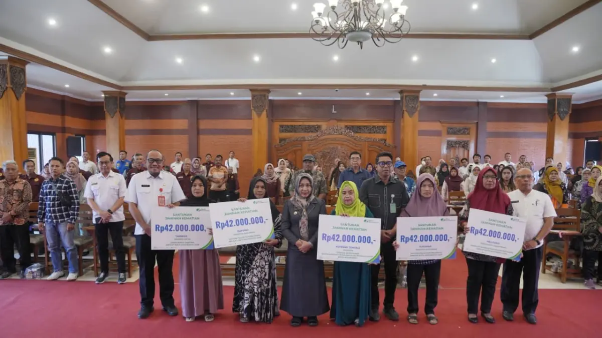 PERLINDUNGAN SOSIAL: Kegiatan sosialisasi Manfaat Jaminan Sosial Tenaga Kerja bagi Pekerja Rentan Tahun 2026 di Balai Kota Mojokerto, Rabu (2/9). (dok pemkot mojokerto)