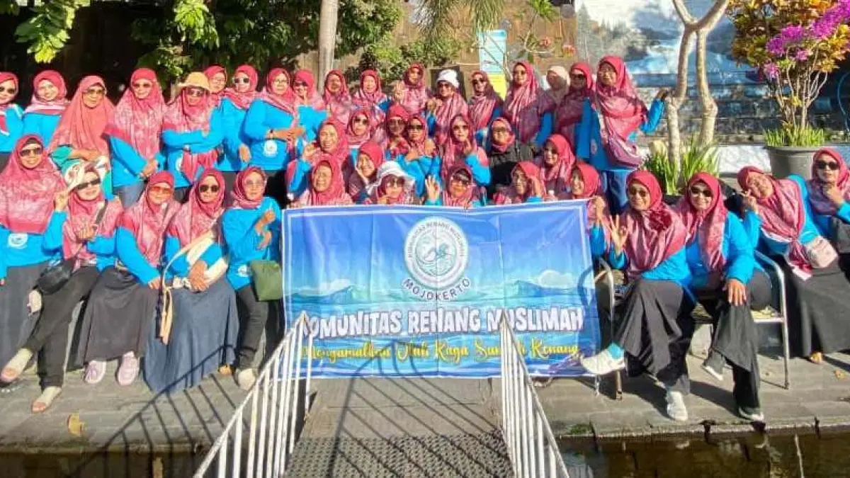 LINTAS DAERAH: Anggota KoReMM Mojokerto menggelar latihan bareng di Umbul Ponggok, Klaten, Minggu (6/9) lalu. (Indah/JPRM)