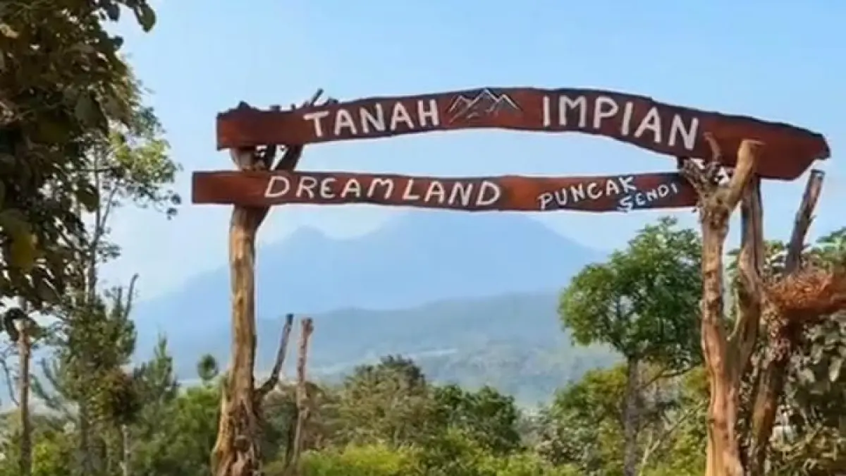 Liburan singkat tapi berkesan di Pacet, udara sejuk khas pegunungan cocok untuk melepas penat.