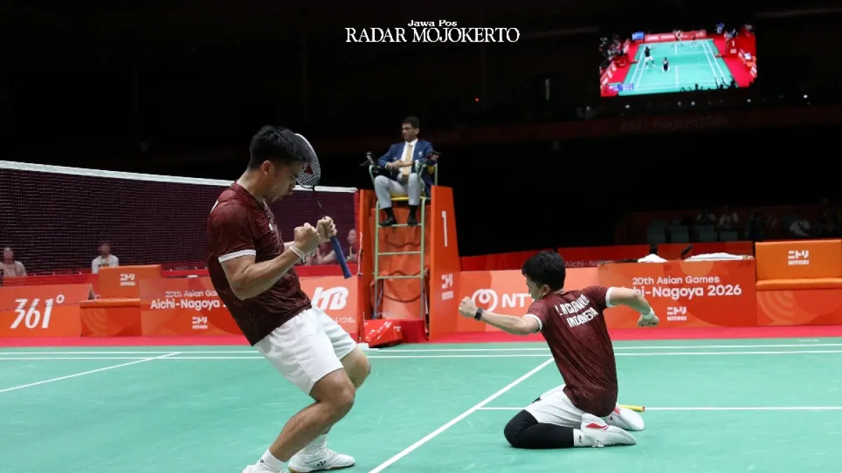 Pasangan ganda kedua asal PB Djarum, Leo Rolly Carnando/Daniel Marthin bermain sangat solid dan penuh percaya diri sehingga berhasil menyamakan kedudukan menjadi 2-2 seusai membungkam He Jiting/Liu Yi dua gim langsung, 23-21 dan 21-10.