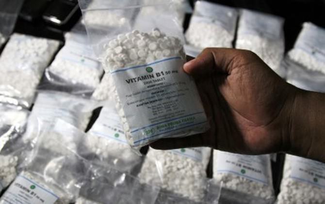 dua-jaringan-narkoba-edarkan-pil-koplo-dikemas-vitamin-b1