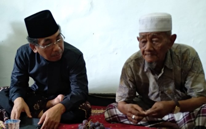 tiga-pesan-khusus-kh-chusaini-ilyas-kepada-banser
