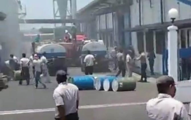 pabrik-gitar-dikabarkan-terbakar-karyawan-lari-selamatkan-diri